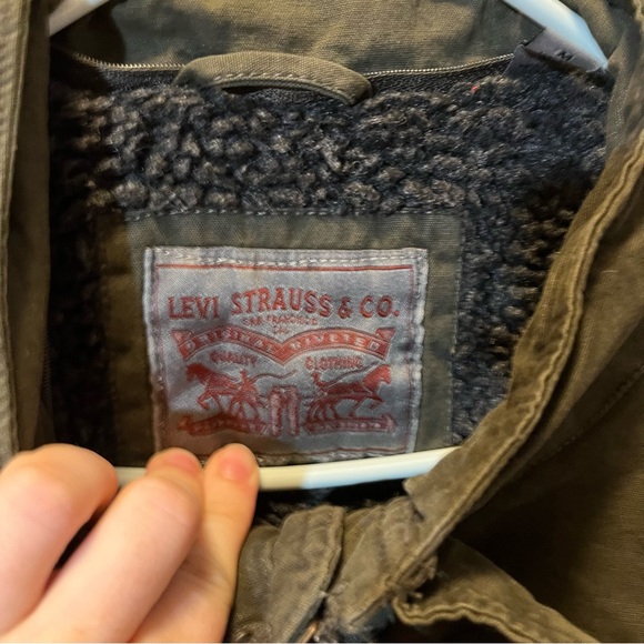 Levis Two Pocket Trucker Utility Jacket Pocket Military Faux Sherpa Lined Warm M - Picture 10 of 16